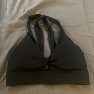 Fabletics Oasis Twist Sports Bra